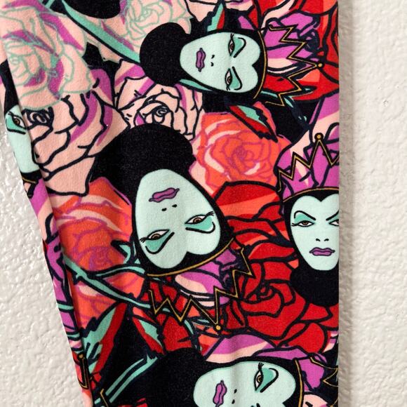 Lularoe Disney Evil Queen Rose Print Leggings red pink purple - Picture 3 of 6